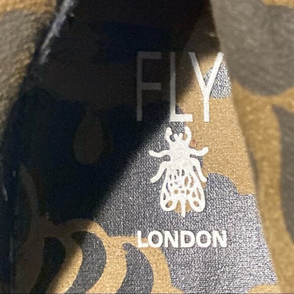 FLY LONDON Sz 40 Suede Distressed Mid-Calf Boots - Picture 8 of 14